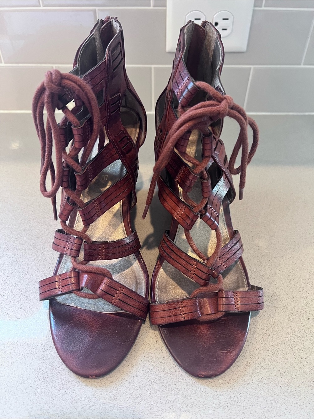 Rampage Devon Wedge Gladiator Sz 9 1/2